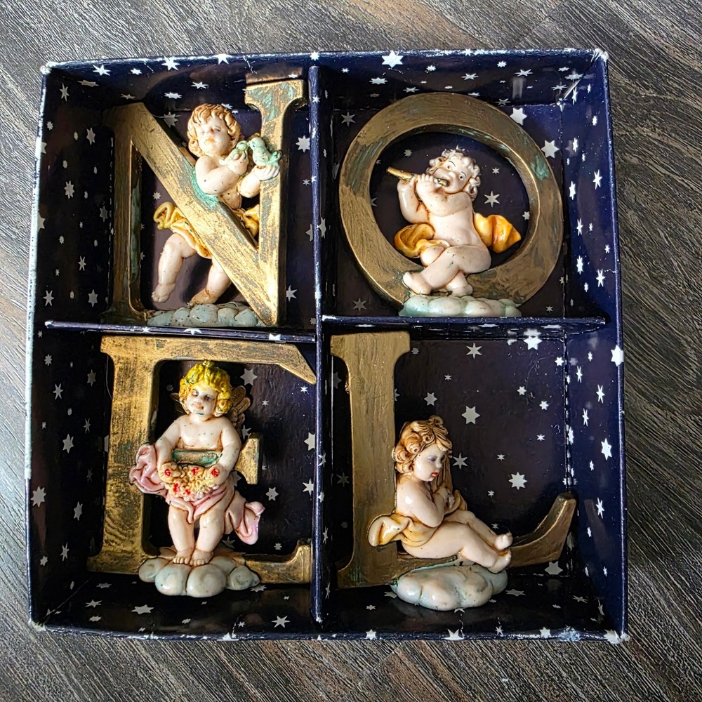 Vintage NOEL Cherub Angel Figurine Set Made in Italy Gold Christmas Decor 4pc
